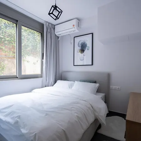 Starlight Apartment